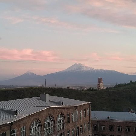 Panorama Hotel On Baghramyan Avenue Yerevan Ngoại thất bức ảnh